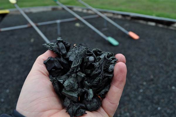 rubber mulch toxic